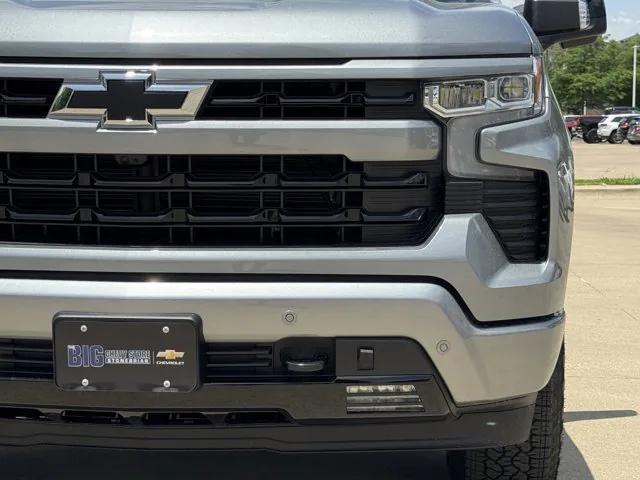 new 2025 Chevrolet Silverado 1500 car, priced at $57,555