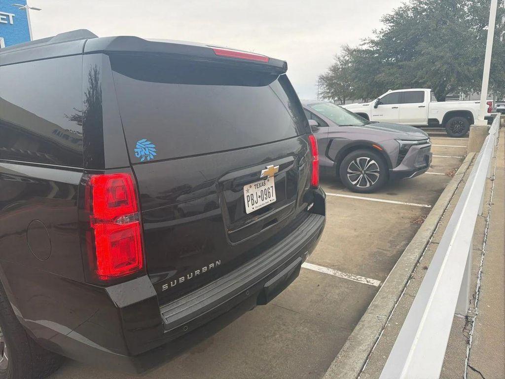 used 2015 Chevrolet Suburban car