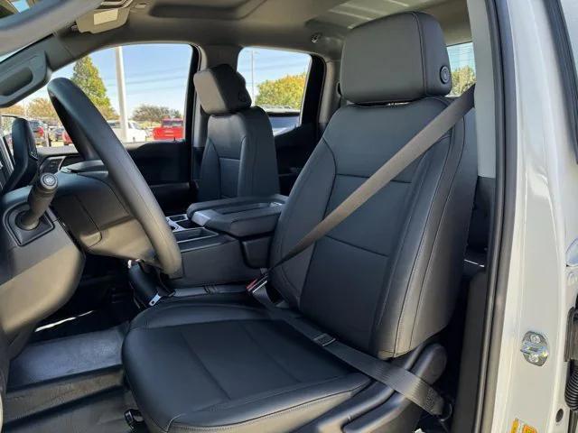 new 2026 Chevrolet Silverado 1500 car, priced at $33,288