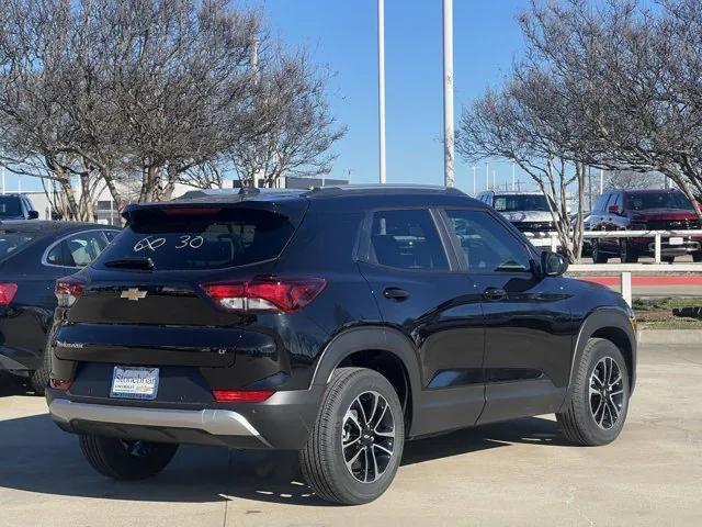 new 2025 Chevrolet TrailBlazer car, priced at $28,475