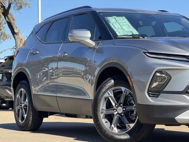 new 2025 Chevrolet Blazer car, priced at $37,380