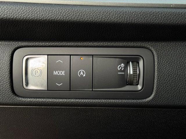 new 2025 Chevrolet Traverse car, priced at $41,690