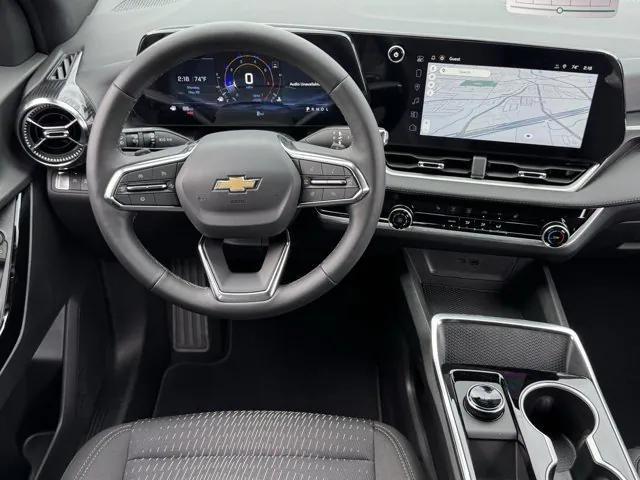 new 2026 Chevrolet Equinox car, priced at $30,492
