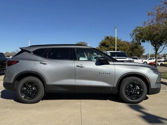 new 2025 Chevrolet Blazer car, priced at $40,270