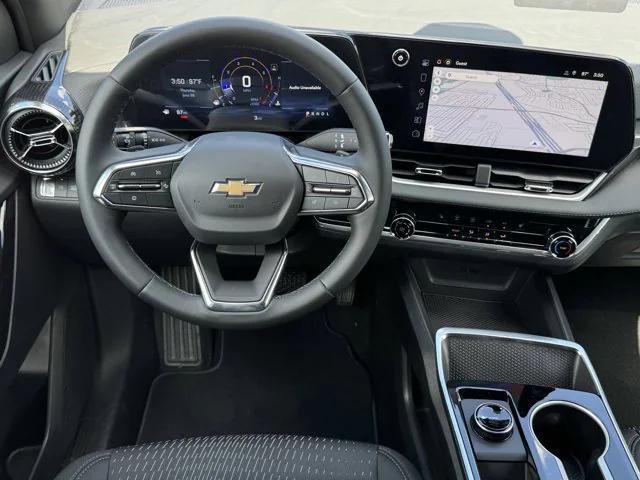 new 2026 Chevrolet Equinox car, priced at $25,235