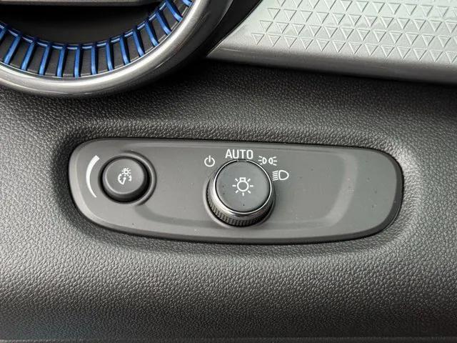 new 2026 Chevrolet Trax car, priced at $25,229