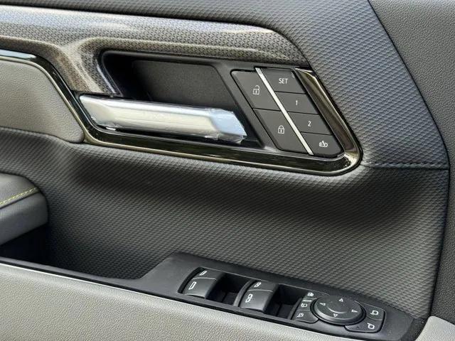 new 2025 Chevrolet Silverado 2500 car, priced at $80,694