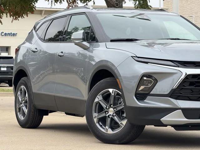 new 2025 Chevrolet Blazer car, priced at $37,380