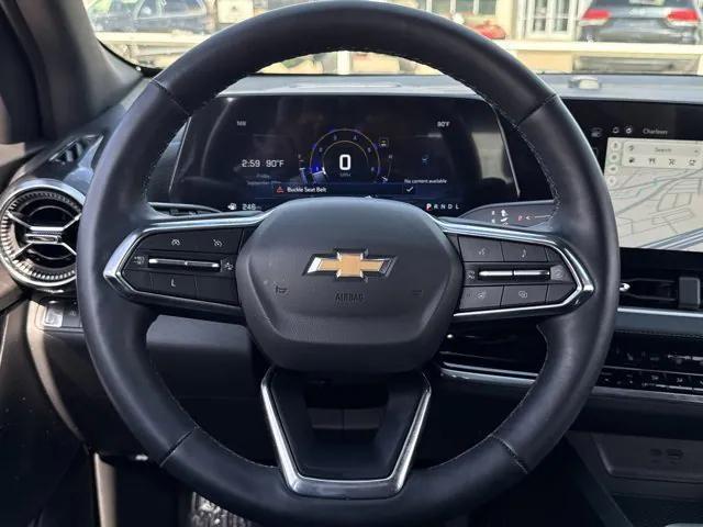 used 2025 Chevrolet Equinox car, priced at $27,950