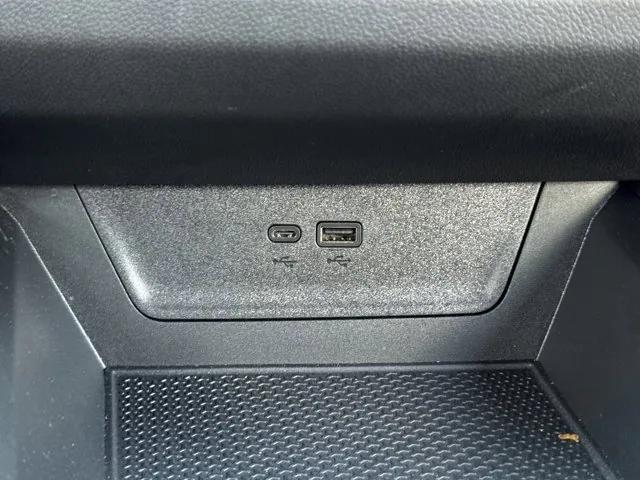 used 2025 Chevrolet Equinox car, priced at $27,950