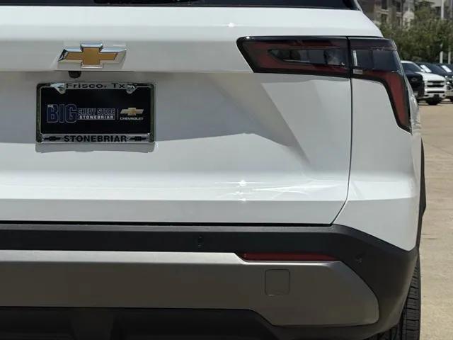 new 2026 Chevrolet Equinox car, priced at $30,745