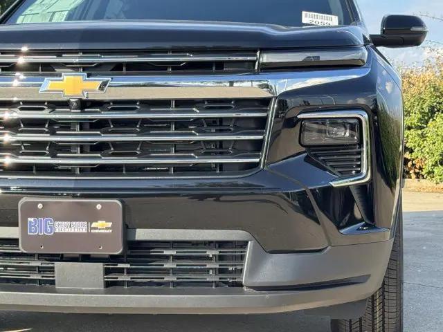new 2026 Chevrolet Traverse car, priced at $42,225