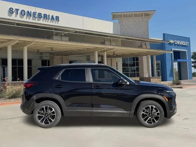 new 2025 Chevrolet TrailBlazer car, priced at $25,975