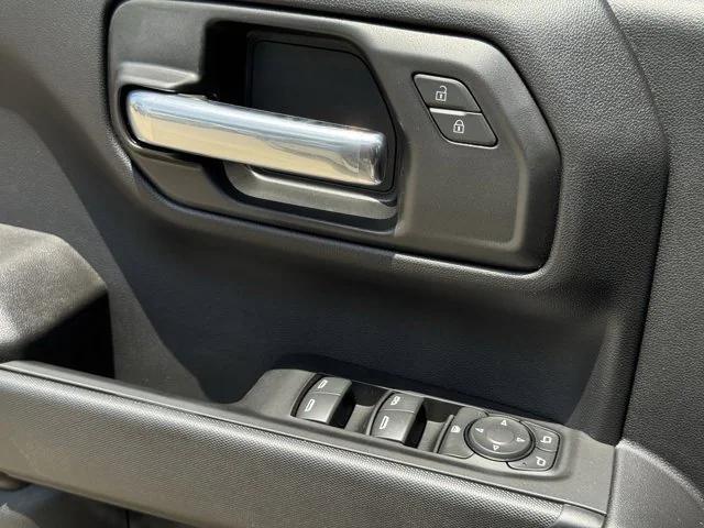 new 2025 Chevrolet Silverado 1500 car, priced at $31,591