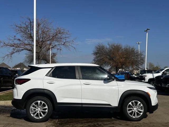 new 2025 Chevrolet TrailBlazer car, priced at $25,285