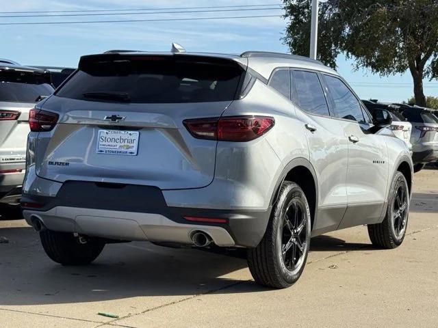 new 2025 Chevrolet Blazer car, priced at $33,105