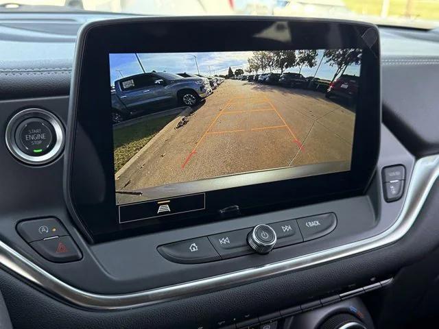 new 2025 Chevrolet Blazer car, priced at $33,105