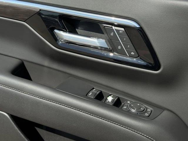 new 2025 Chevrolet Tahoe car, priced at $81,085