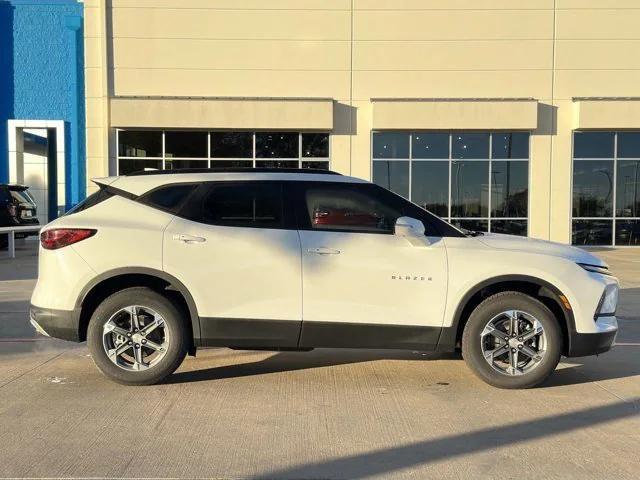 new 2025 Chevrolet Blazer car, priced at $37,380