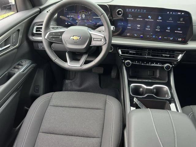 new 2025 Chevrolet Traverse car, priced at $40,678