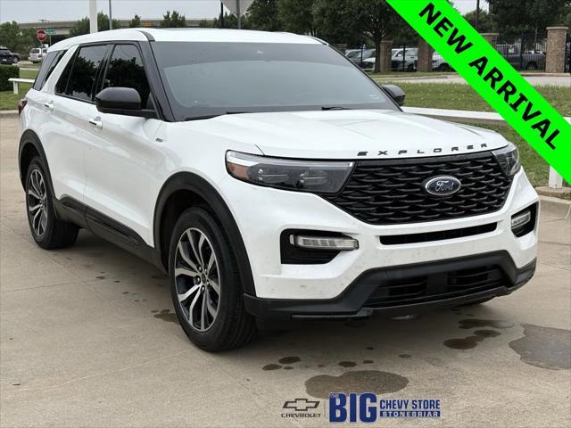 used 2022 Ford Explorer car, priced at $32,050
