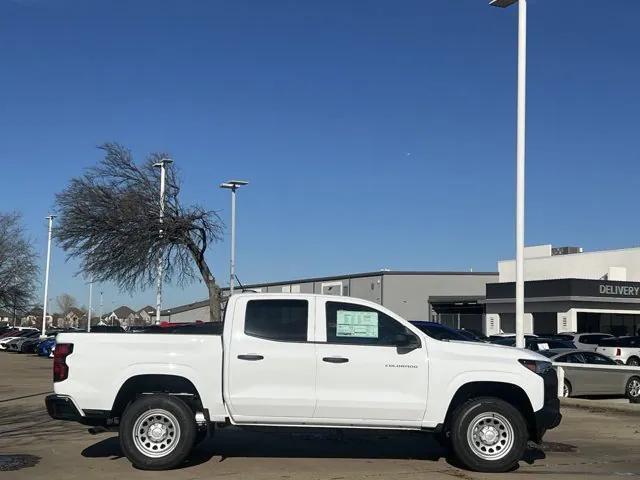 new 2025 Chevrolet Colorado car, priced at $33,495