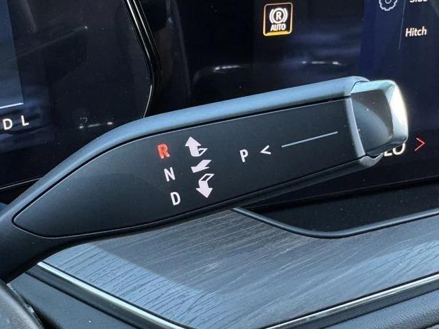 new 2026 Chevrolet Suburban car, priced at $70,243