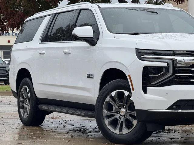 new 2025 Chevrolet Suburban car, priced at $75,495