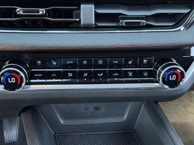 new 2026 Chevrolet Equinox car, priced at $28,545