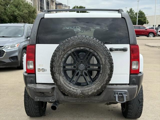 used 2009 Hummer H3 car, priced at $8,500