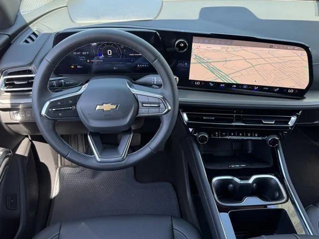 new 2025 Chevrolet Traverse car, priced at $41,688