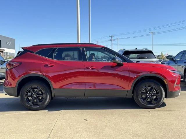 new 2025 Chevrolet Blazer car, priced at $32,525