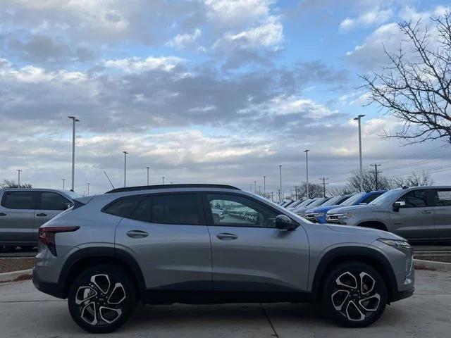 new 2025 Chevrolet Trax car, priced at $27,180