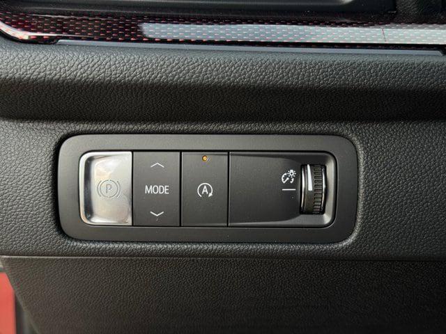 new 2025 Chevrolet Traverse car, priced at $53,557