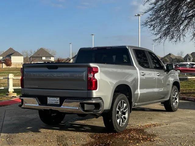 new 2025 Chevrolet Silverado 1500 car, priced at $52,560