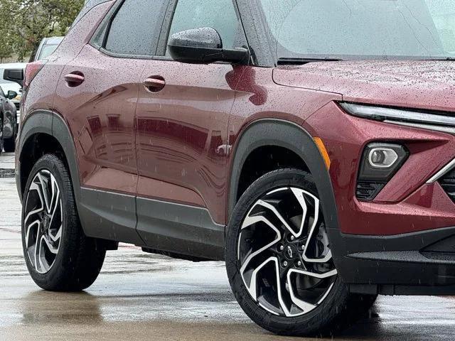 new 2025 Chevrolet TrailBlazer car, priced at $33,195