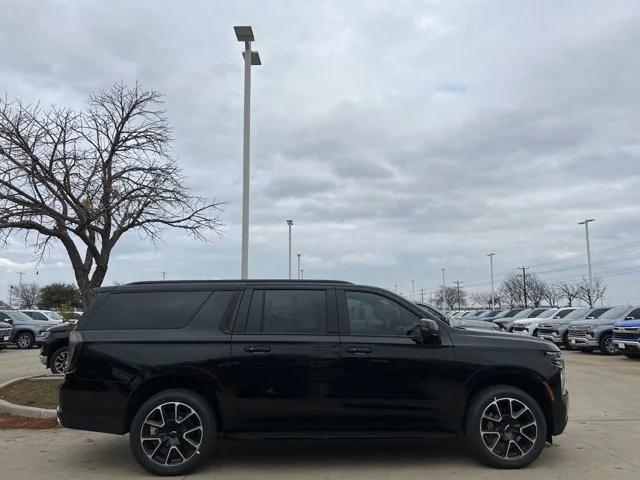 new 2025 Chevrolet Suburban car, priced at $76,090