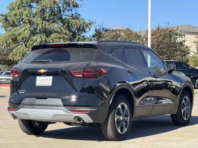 new 2025 Chevrolet Blazer car, priced at $32,030