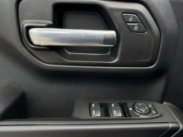 new 2025 Chevrolet Silverado 1500 car, priced at $35,795