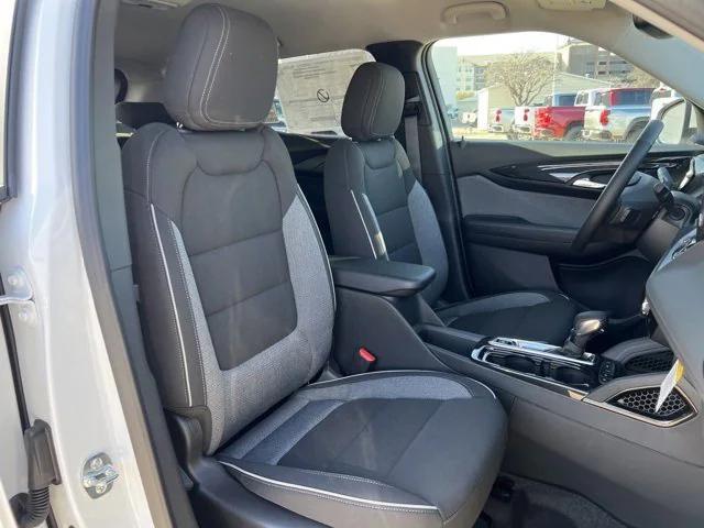 new 2025 Chevrolet TrailBlazer car, priced at $25,225