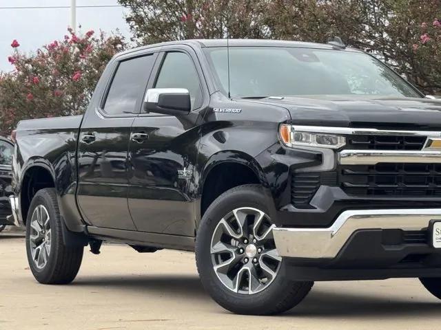 new 2025 Chevrolet Silverado 1500 car, priced at $43,310