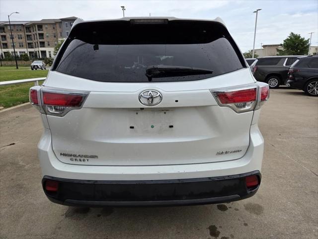 used 2016 Toyota Highlander car, priced at $19,950