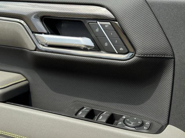 new 2025 Chevrolet Silverado 1500 car, priced at $72,865