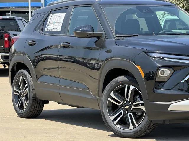 new 2025 Chevrolet TrailBlazer car, priced at $28,970