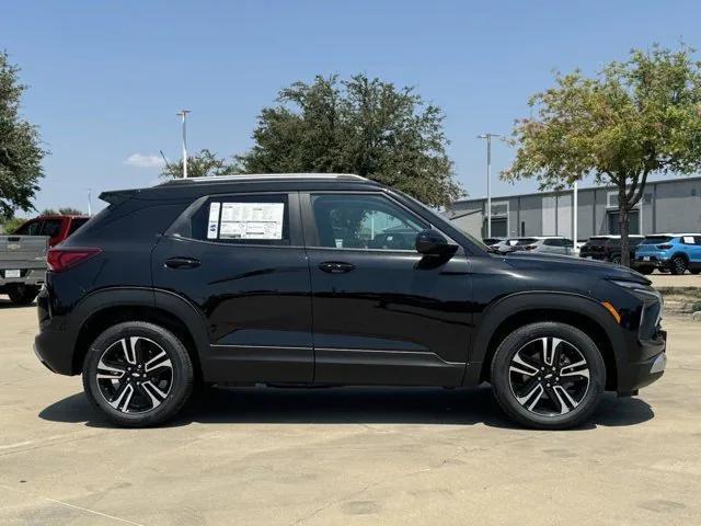 new 2025 Chevrolet TrailBlazer car, priced at $28,970