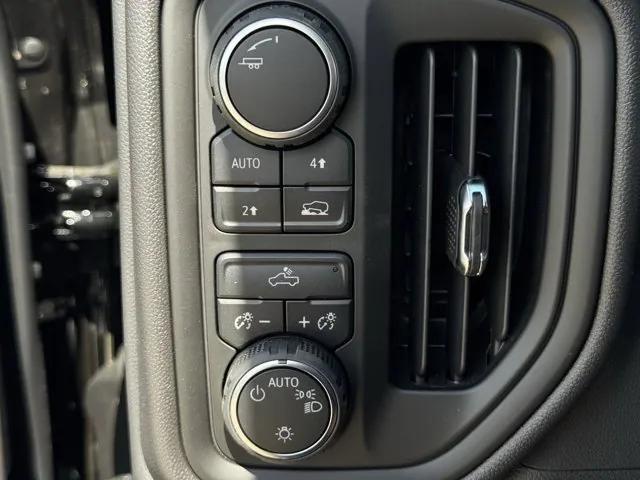 new 2025 Chevrolet Silverado 1500 car, priced at $39,273