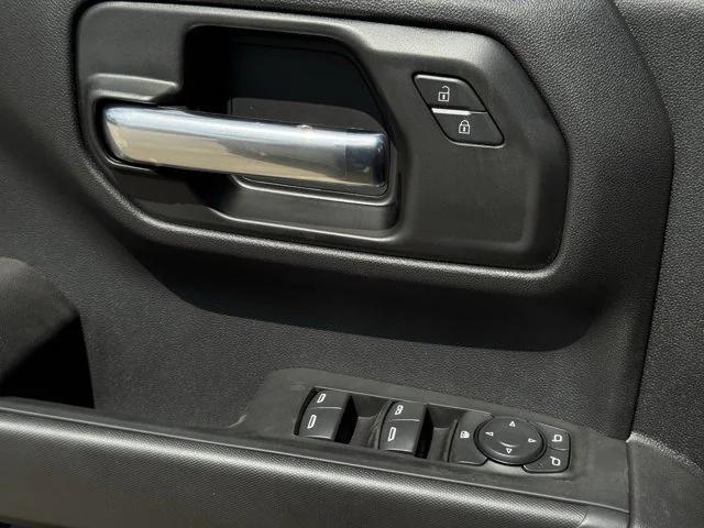 new 2025 Chevrolet Silverado 1500 car, priced at $39,273