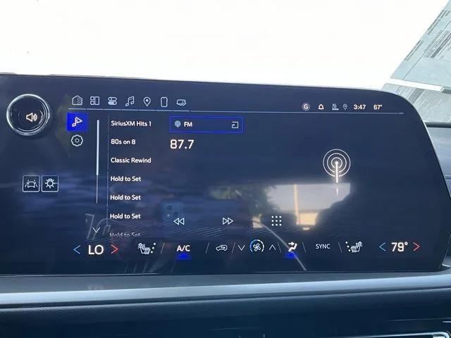 new 2025 Chevrolet Traverse car, priced at $40,678