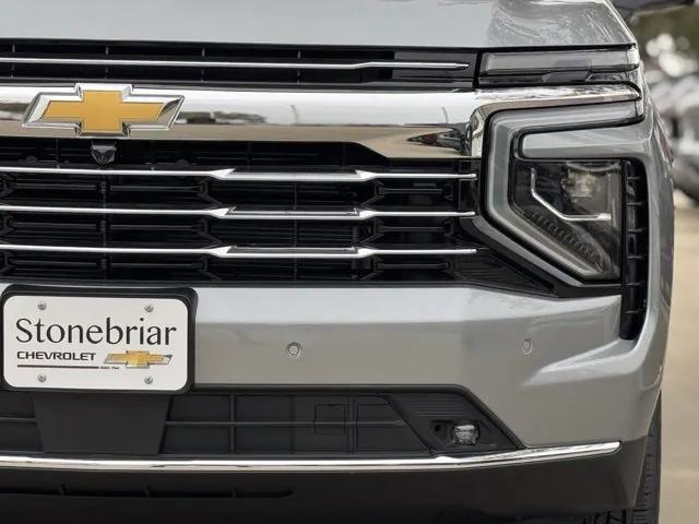 new 2025 Chevrolet Suburban car, priced at $72,370