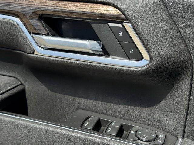 new 2025 Chevrolet Silverado 1500 car, priced at $54,705